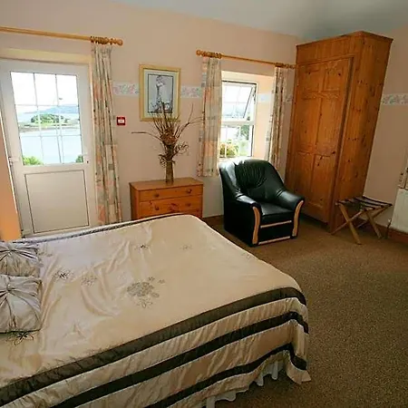 Bed & Breakfast Heights Castletownbere